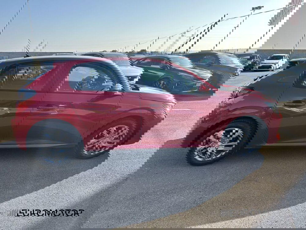 Peugeot 208 usata a Bari (4)