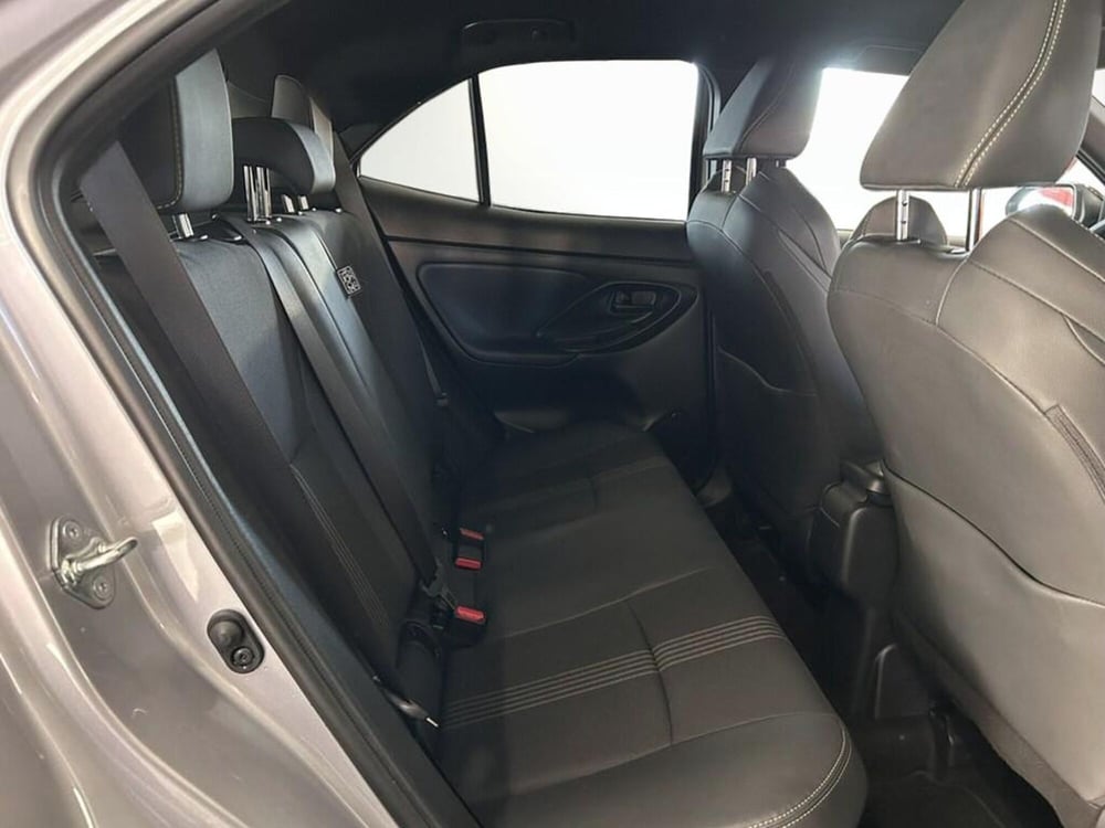 Toyota Yaris Cross usata a Monza e Brianza (11)