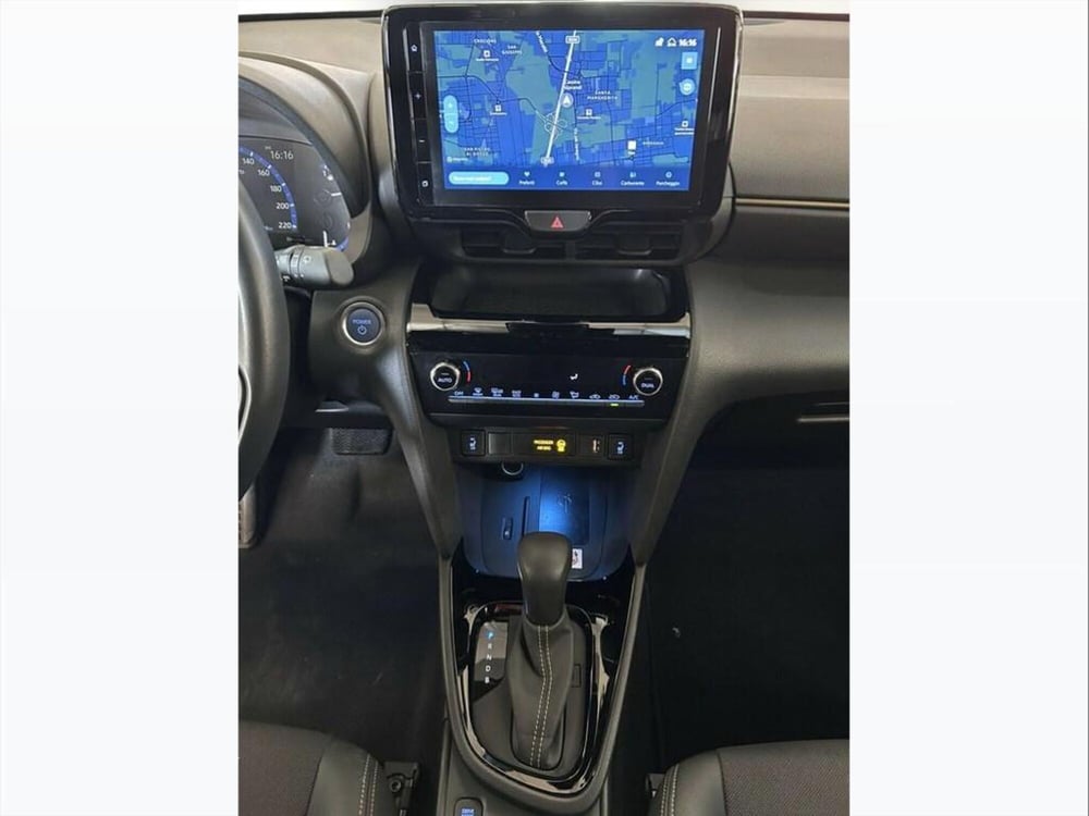 Toyota Yaris Cross usata a Monza e Brianza (13)