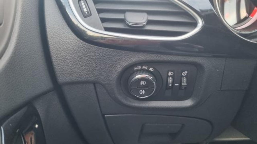 Opel Astra Station Wagon usata a Savona (10)