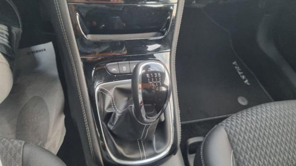 Opel Astra Station Wagon usata a Savona (4)