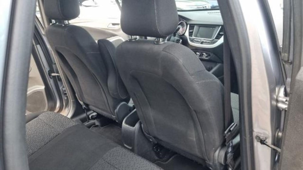 Opel Crossland usata a Savona (19)