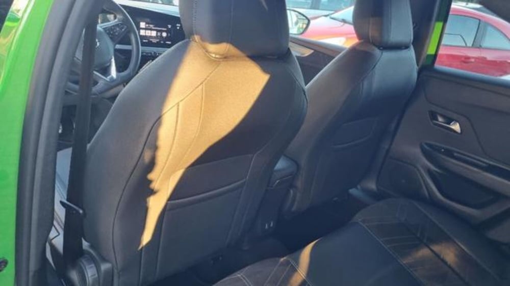 Opel Mokka usata a Savona (18)
