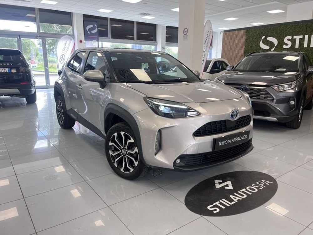 Toyota Yaris Cross usata a Prato (3)