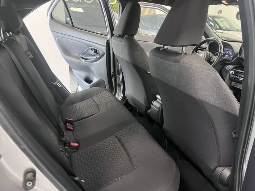 Toyota Yaris Cross usata a Prato (9)