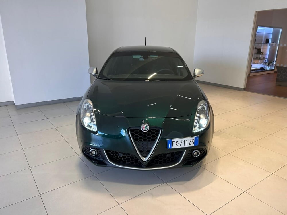 Alfa Romeo Giulietta usata a Napoli (6)