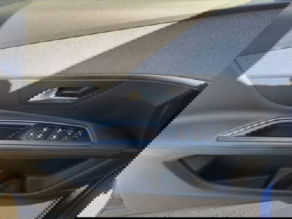 Peugeot 3008 usata a Perugia (18)