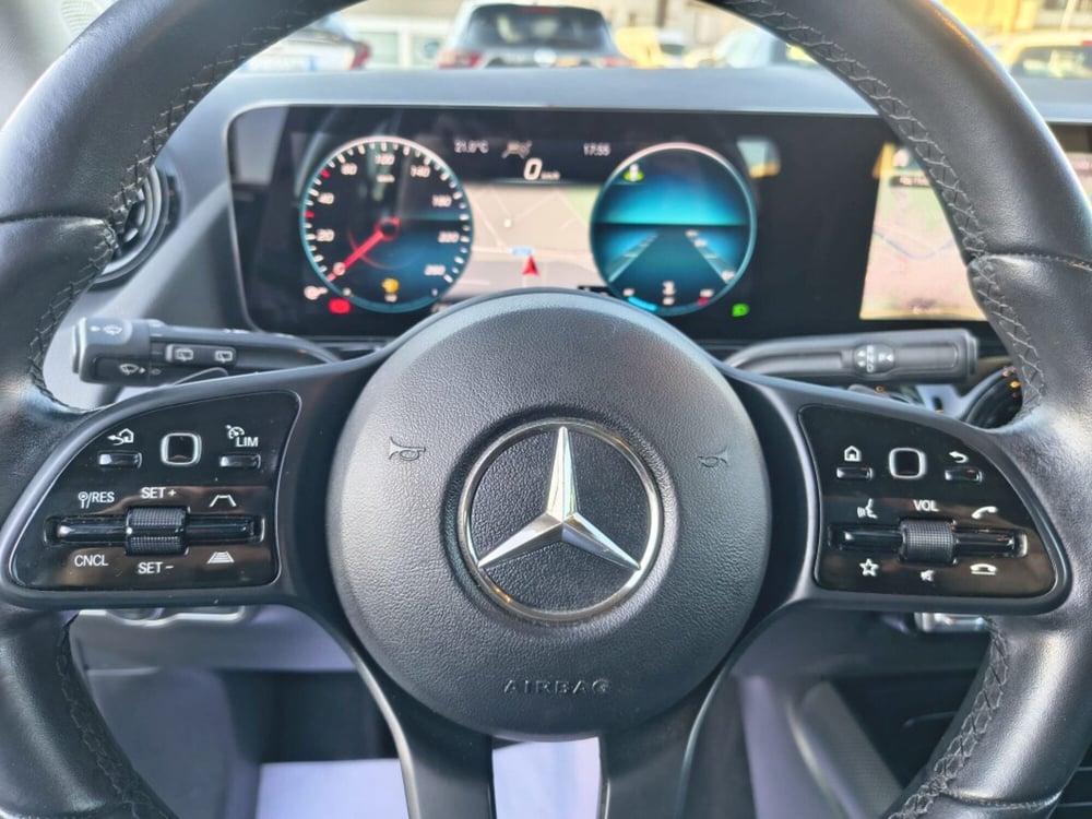 Mercedes-Benz GLA SUV usata a Firenze (17)