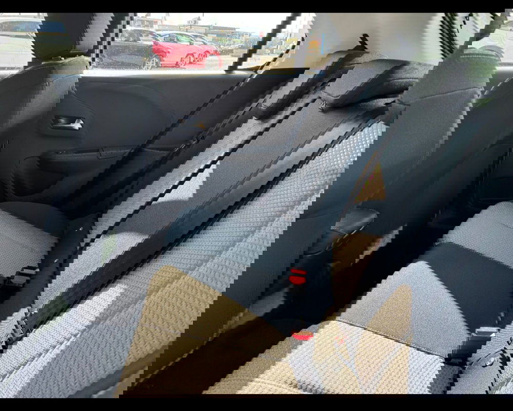 Opel Corsa nuova a Treviso (17)