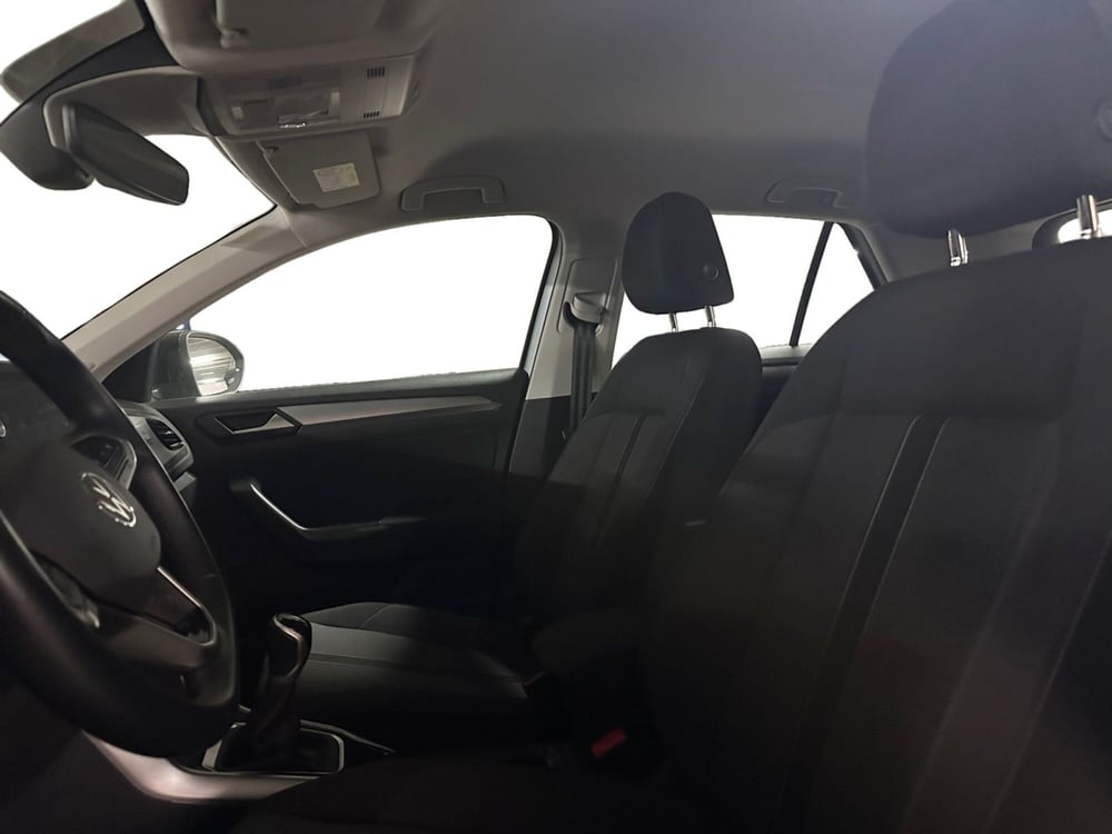 Volkswagen T-Roc usata a Modena (9)