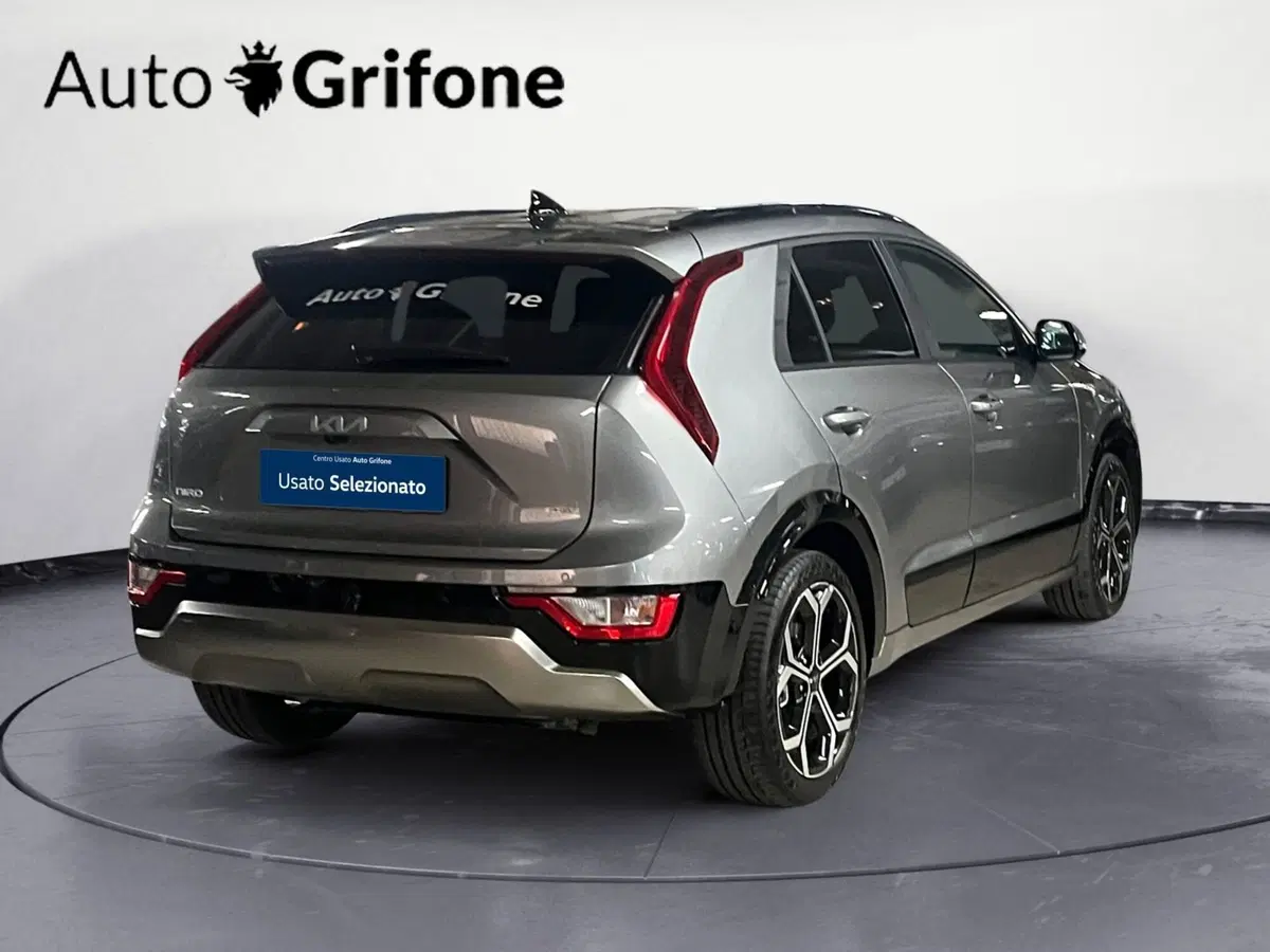 Kia Niro nuova a Modena (5)