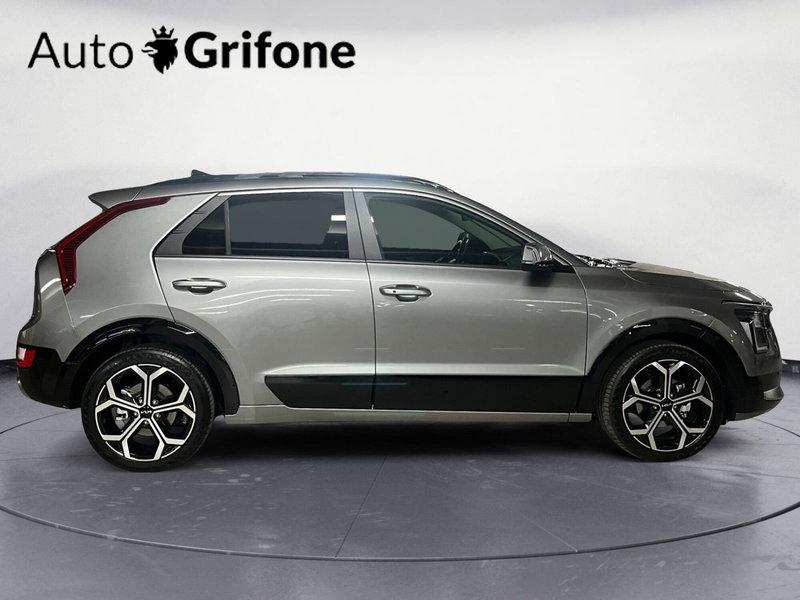 Kia Niro nuova a Modena (6)