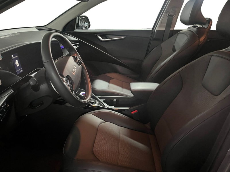 Kia Niro nuova a Modena (9)