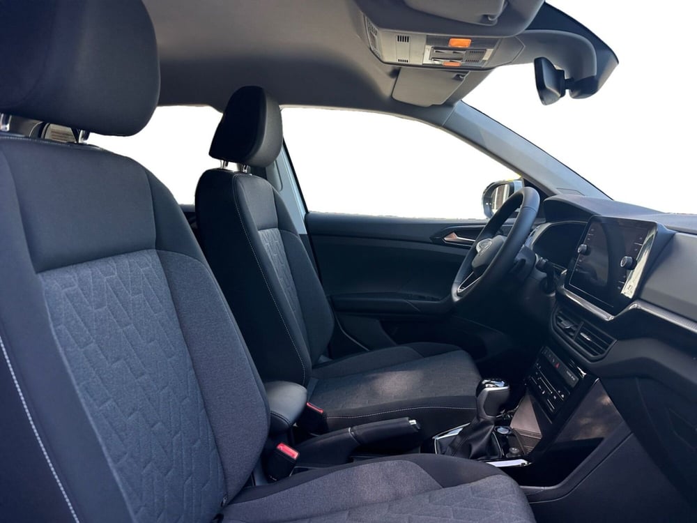 Volkswagen T-Cross nuova a Modena (15)
