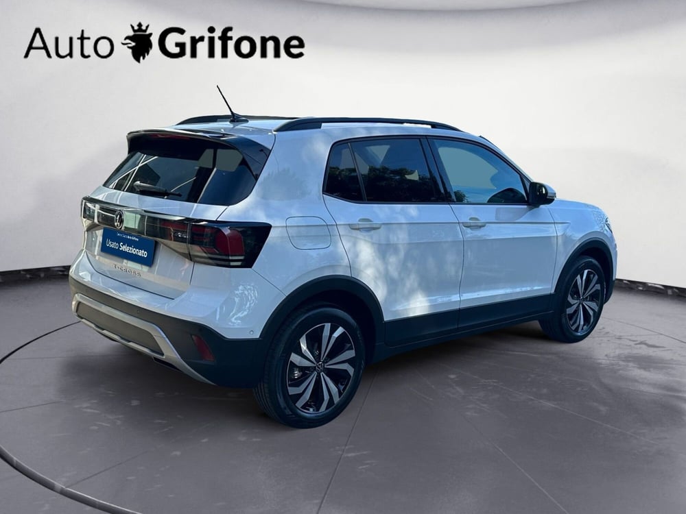 Volkswagen T-Cross nuova a Modena (5)