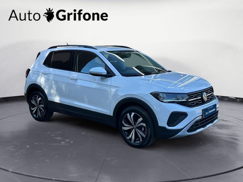 Volkswagen T-Cross nuova a Modena (7)