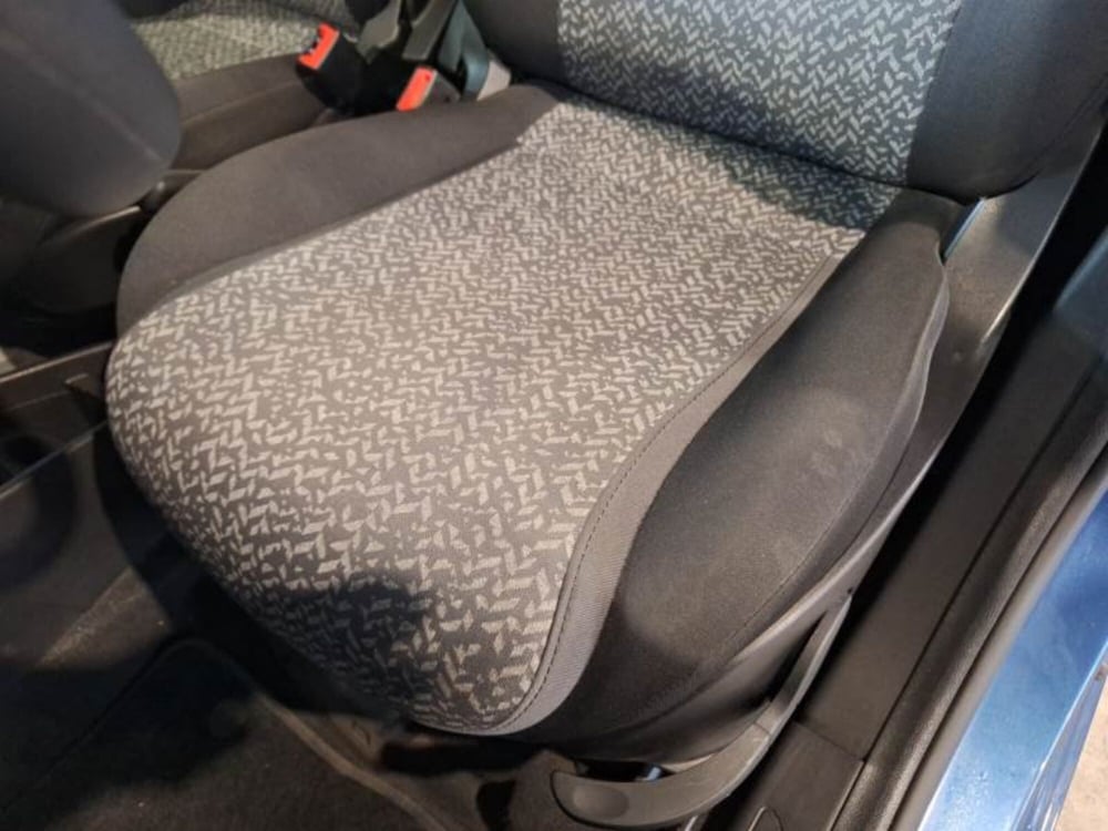 Lancia Ypsilon usata a Salerno (13)