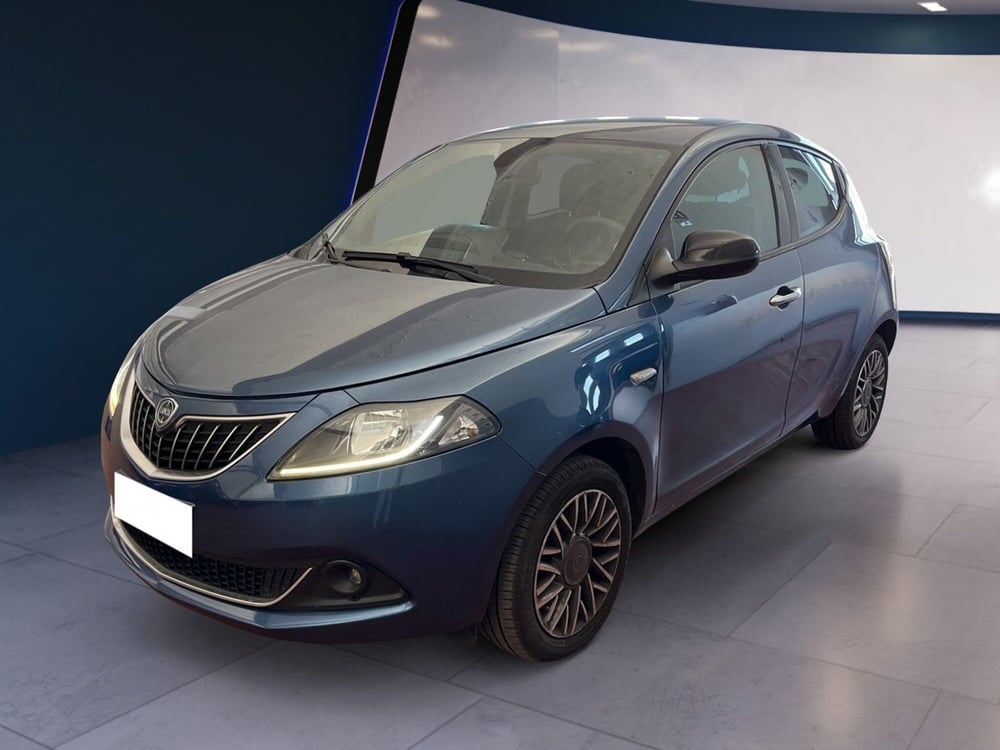 Lancia Ypsilon usata a Torino (2)