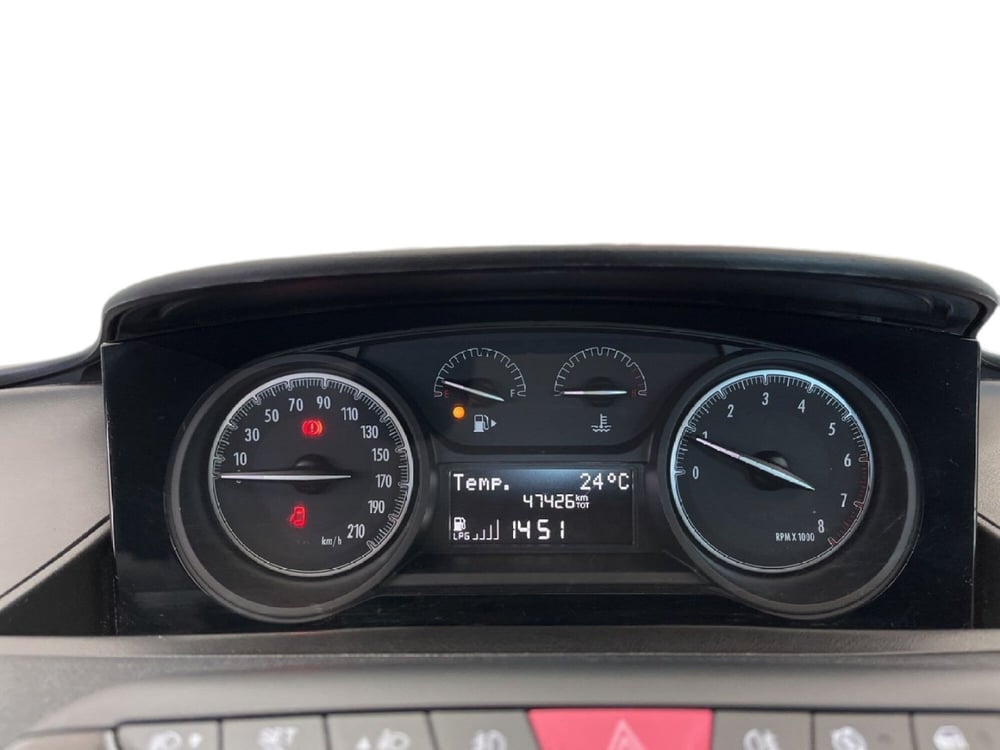Lancia Ypsilon usata a Torino (14)