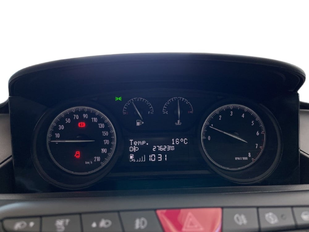 Lancia Ypsilon usata a Torino (13)