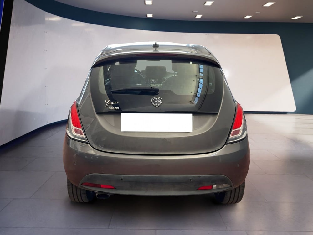Lancia Ypsilon usata a Torino (5)