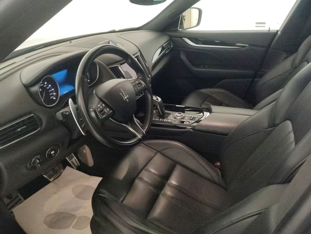 Maserati Levante usata a Alessandria (6)