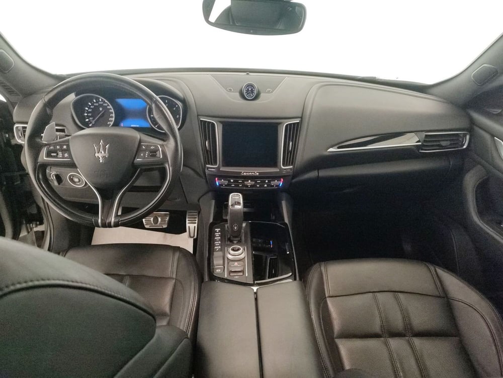 Maserati Levante usata a Alessandria (8)