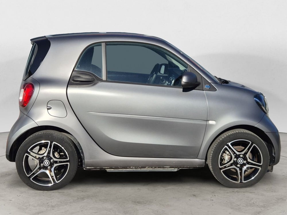 smart Fortwo usata  (5)