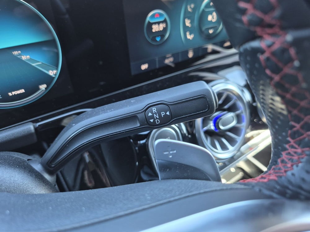 Mercedes-Benz EQA usata  (10)