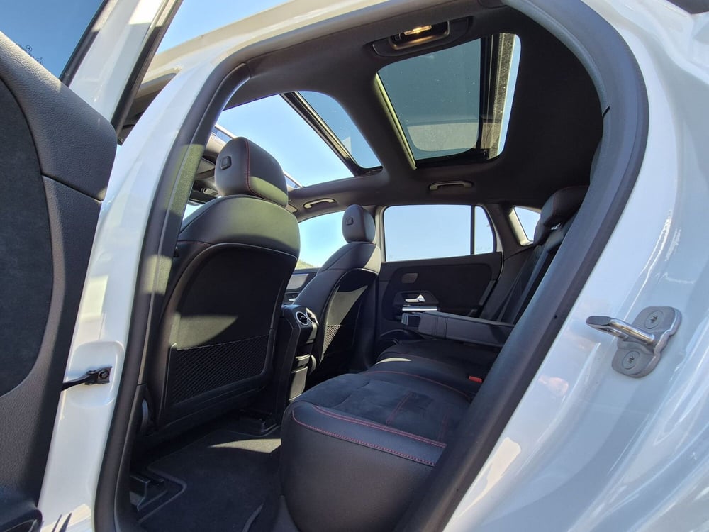 Mercedes-Benz EQA usata  (19)