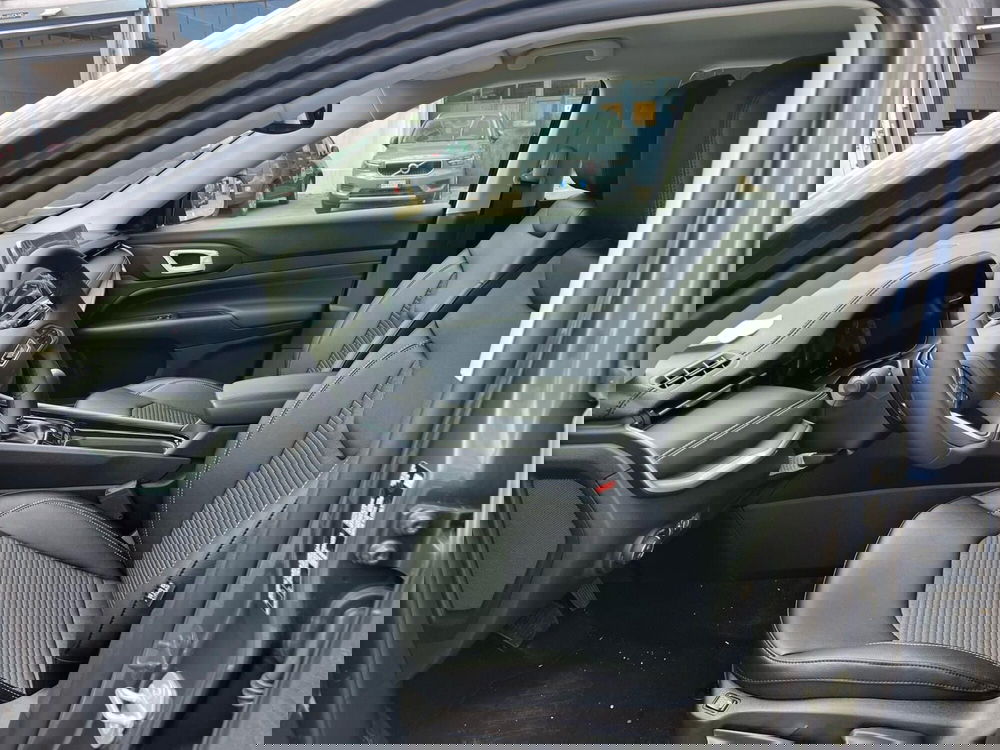 Jeep Compass nuova a Milano (11)