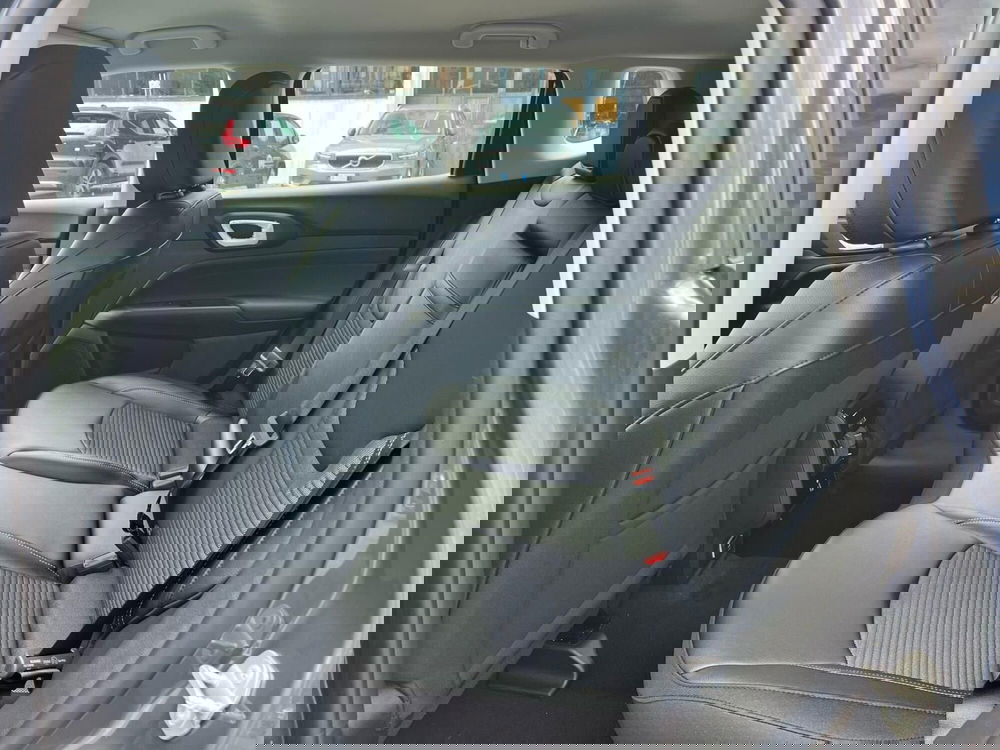 Jeep Compass nuova a Milano (13)