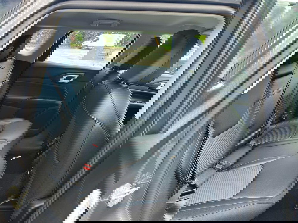 Jeep Compass nuova a Milano (15)