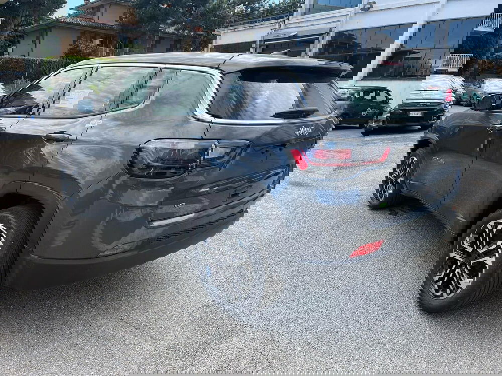 Jeep Compass nuova a Milano (6)