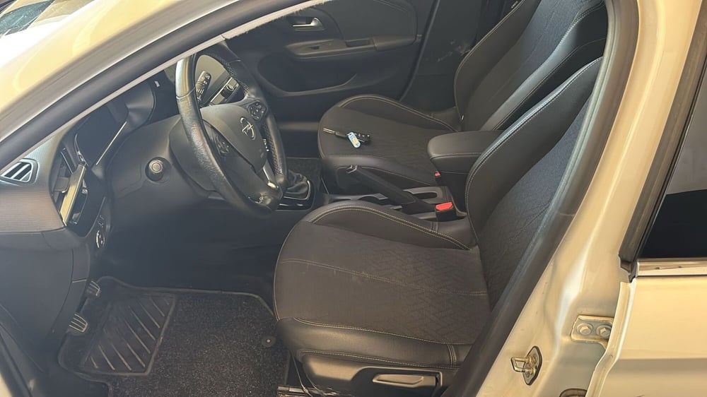 Opel Corsa usata a Milano (10)
