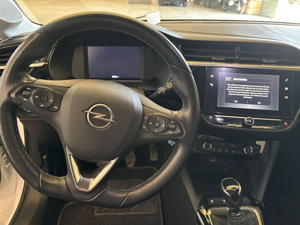 Opel Corsa usata a Milano (14)