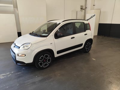 Fiat Panda 1.0 FireFly S&amp;S Hybrid City Cross del 2021 usata a Milano