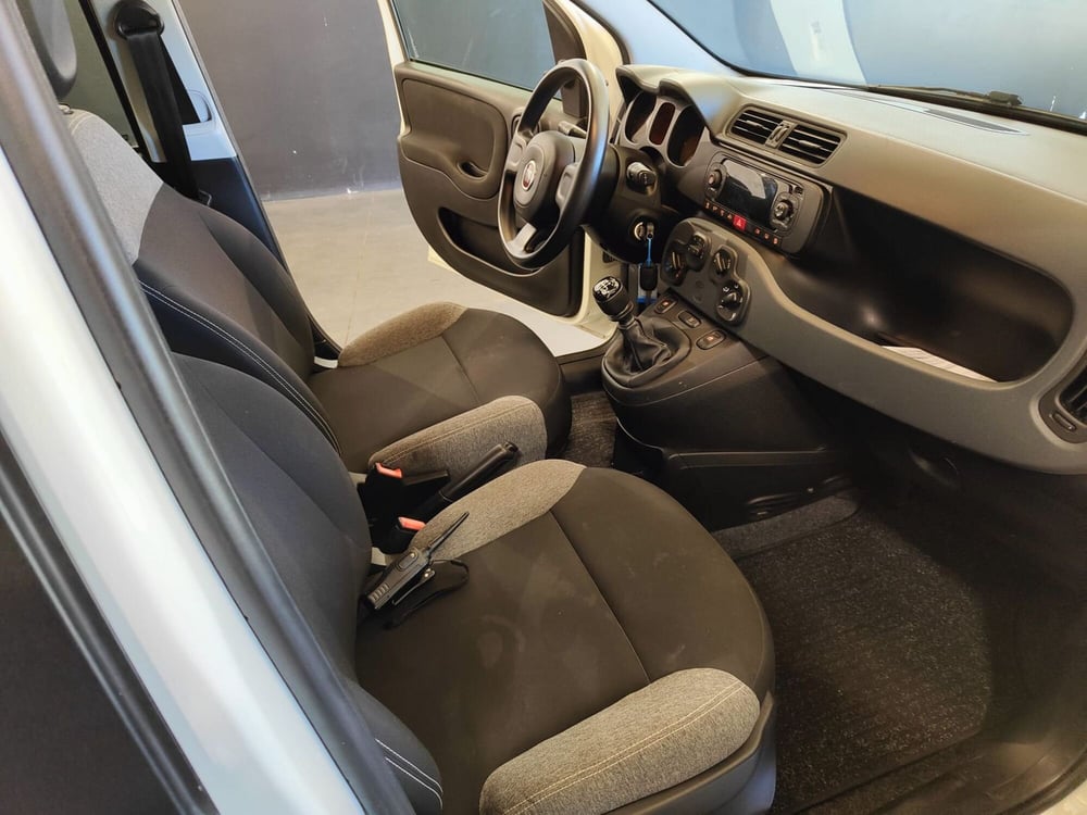 Fiat Panda Cross usata a Milano (12)