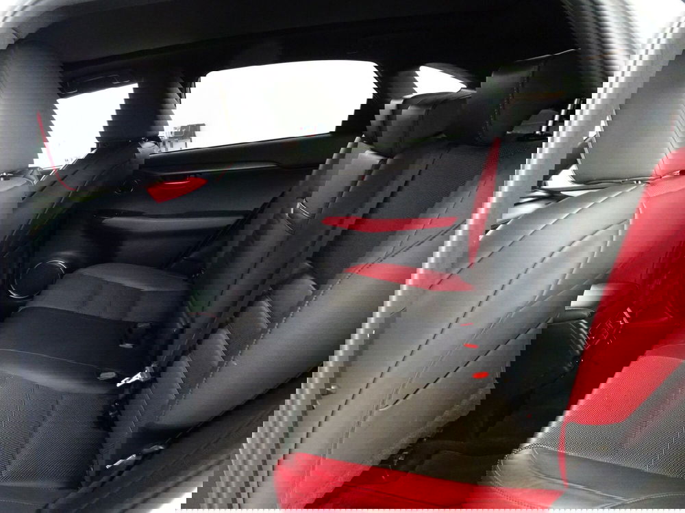 Lexus NX usata a Treviso (12)