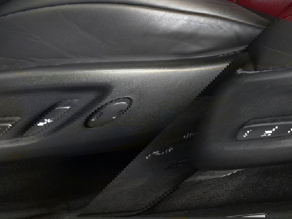 Lexus NX usata a Treviso (17)