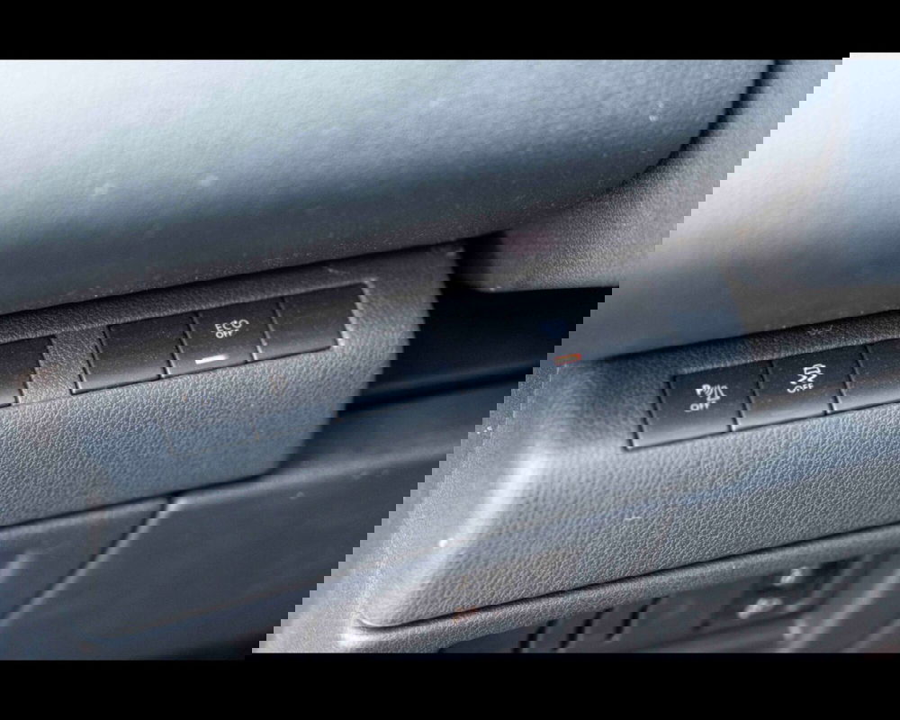 Peugeot 5008 usata a Treviso (20)