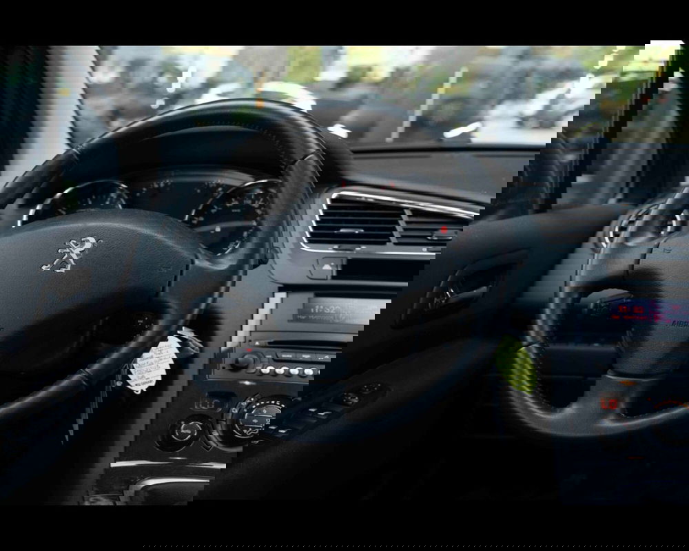 Peugeot 5008 usata a Treviso (9)