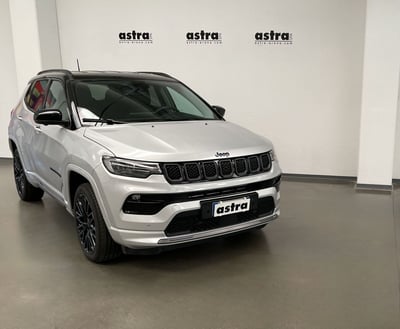 Jeep Compass 1.3 T4 240CV PHEV AT6 4xe S del 2023 usata a Arona