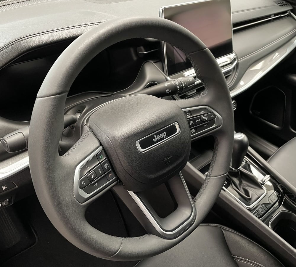 Jeep Compass usata a Novara (16)