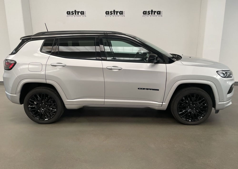 Jeep Compass usata a Novara (3)