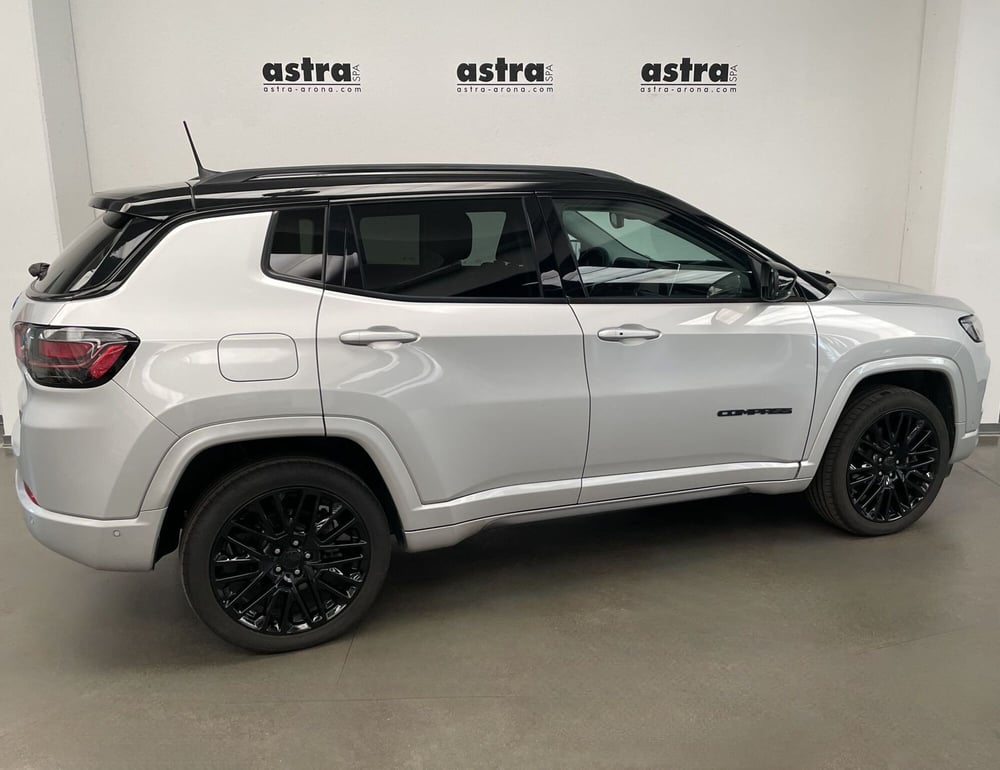 Jeep Compass usata a Novara (4)