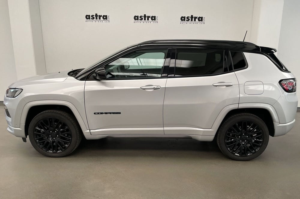 Jeep Compass usata a Novara (6)