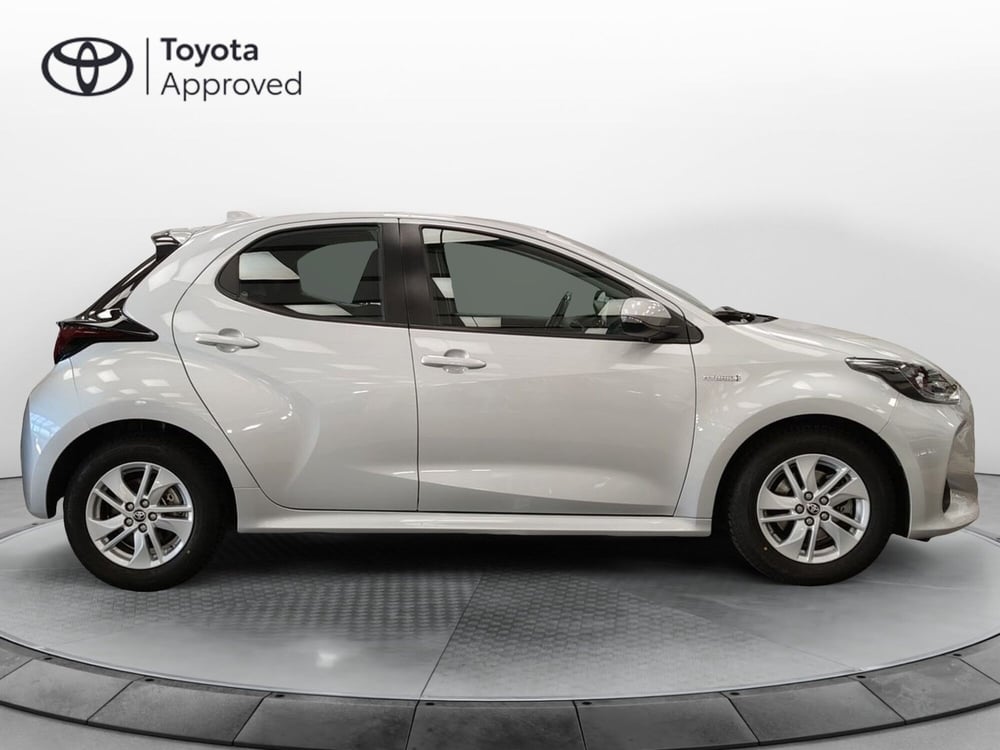 Toyota Yaris usata a Frosinone (17)