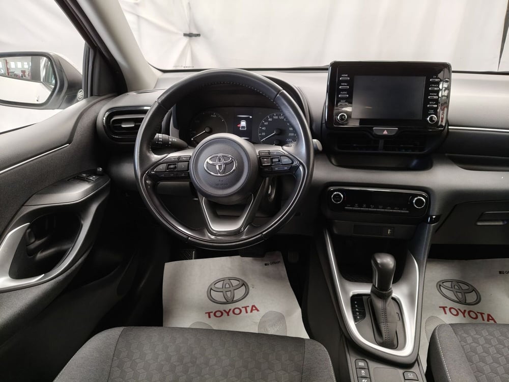 Toyota Yaris usata a Roma (10)