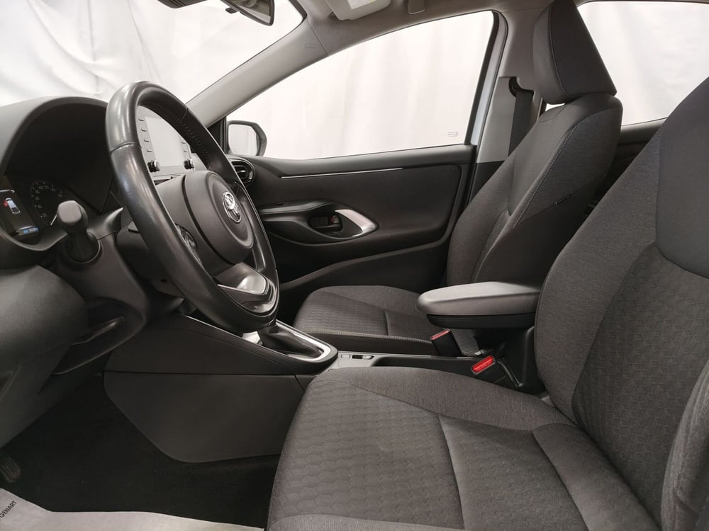 Toyota Yaris usata a Roma (14)